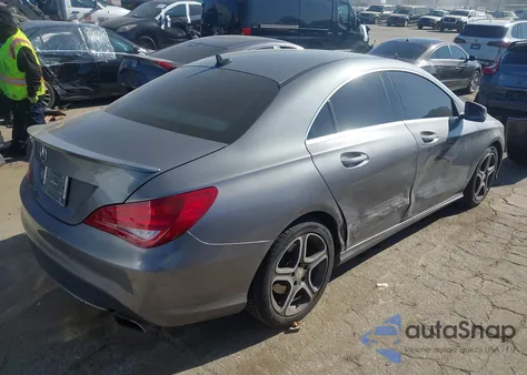 2014 Mercedes-Benz Cla 250 z USA, uszkodzony, nr VIN WDDSJ4EB7EN124192